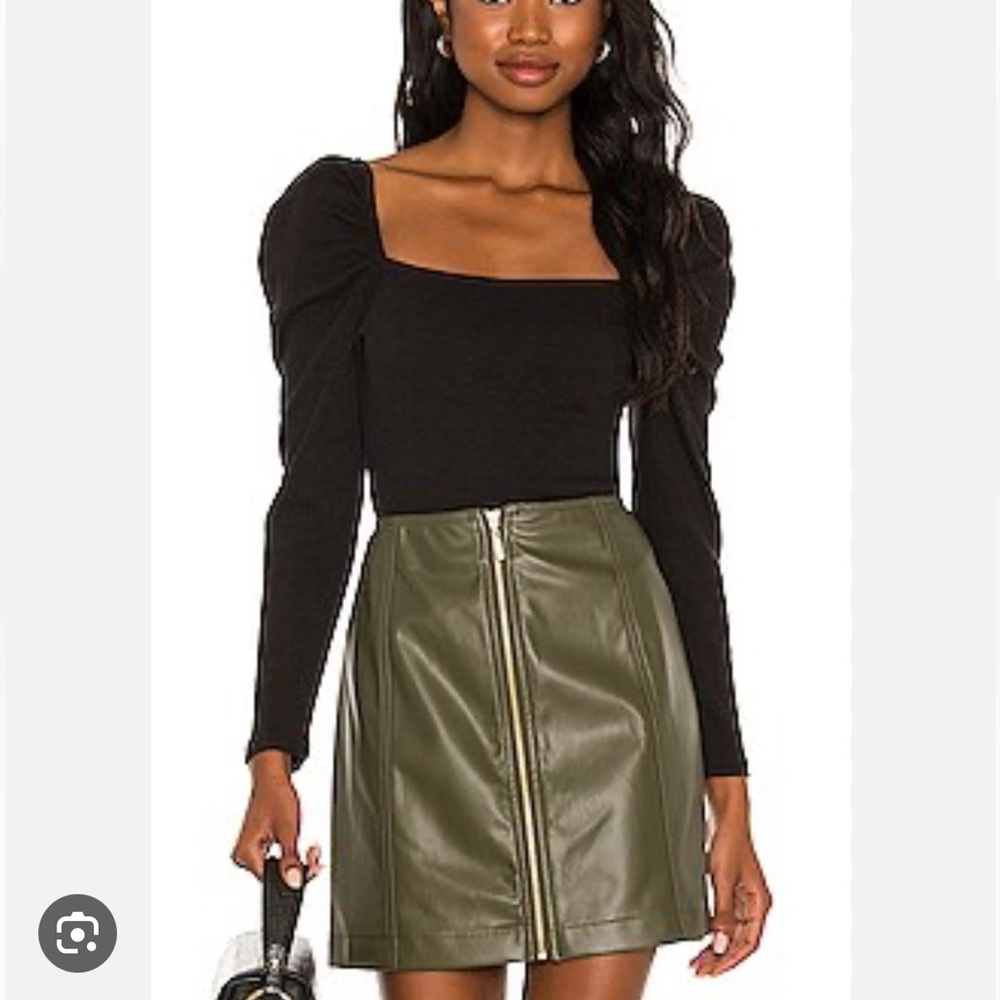 MinkPink Roshini Puff Sleeve Top NWT